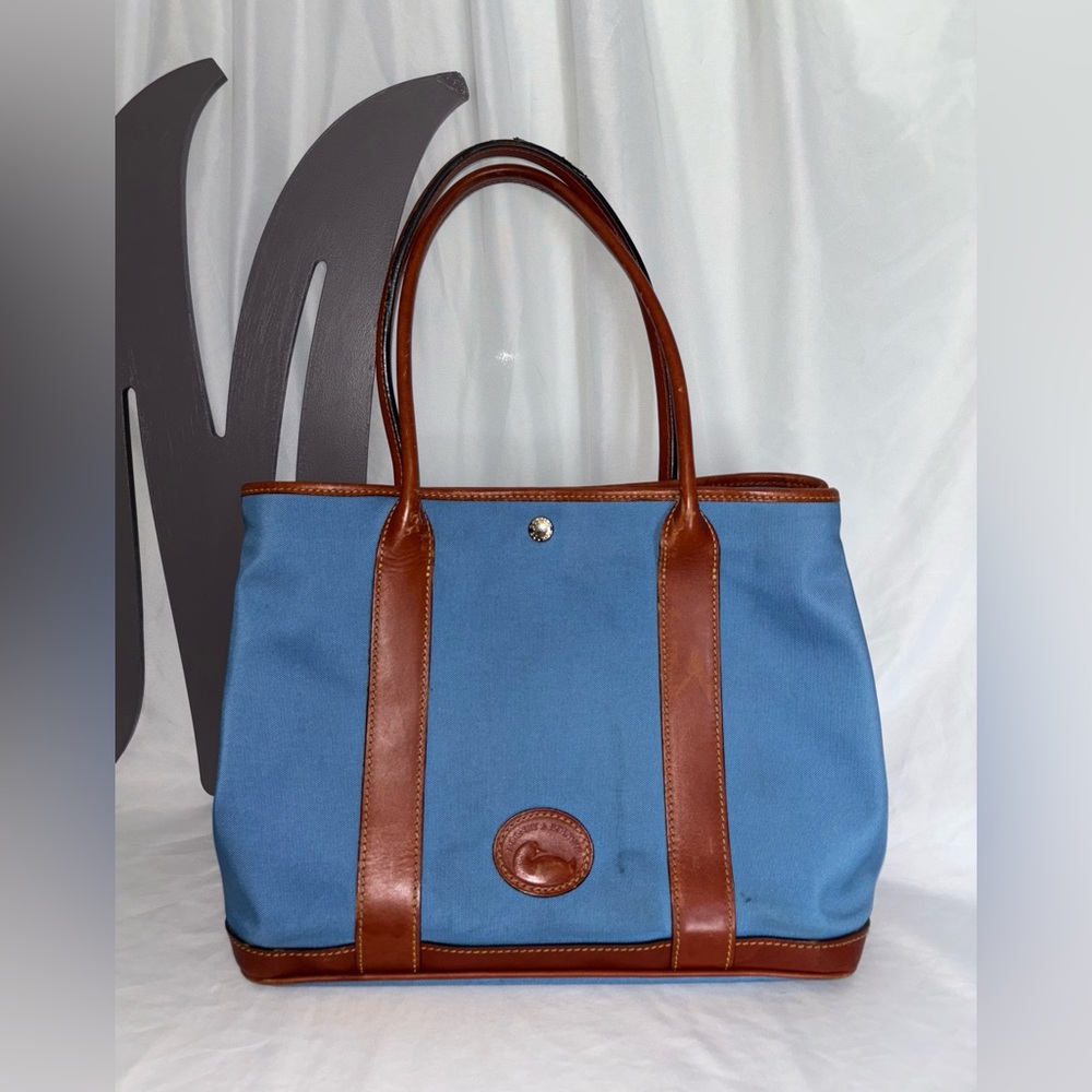 *DOONEY & BOURKE* Authentic Large Canvas/ Leather Trim Tote Bag.